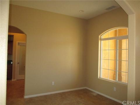 17228 Birch St, Hesperia, CA 92345 photo 6