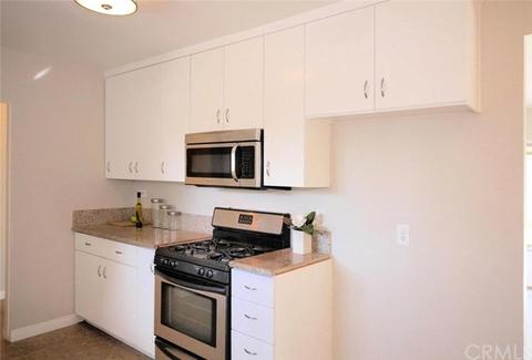 10972 Fellows Ave, Pacoima, CA 91331 photo 3