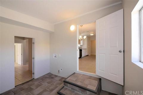 10972 Fellows Ave, Pacoima, CA 91331 photo 17
