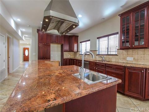 3183 Chestnut Ave, Long Beach, CA 90806 photo 6