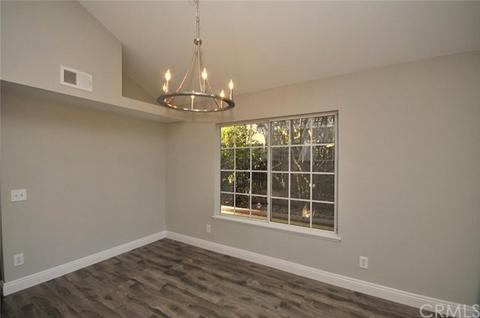 8739 Sandhill Dr, Riverside, CA 92508 photo 6