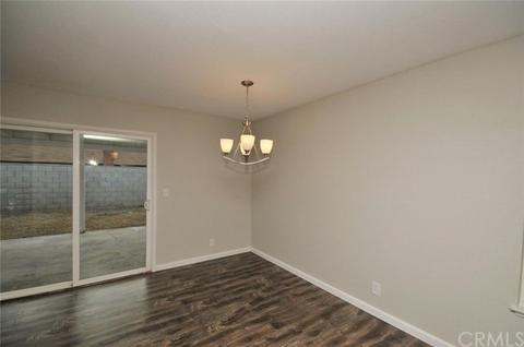 6886 Biscayne Ave, Riverside, CA 92503 photo 4