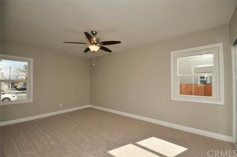 8864 Nuevo Ave, Fontana, CA 92335 photo 23