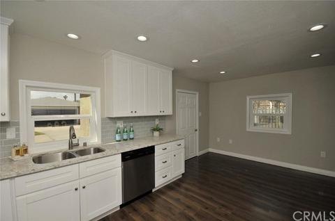 8864 Nuevo Ave, Fontana, CA 92335 photo 11
