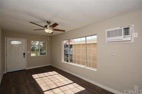 7158 San Francisco St, Highland, CA 92346 photo 2