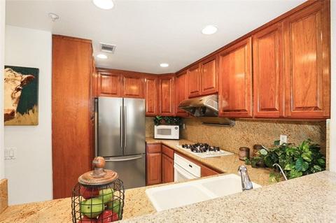196 N Madison Ave, Pasadena, CA 91101 photo 15