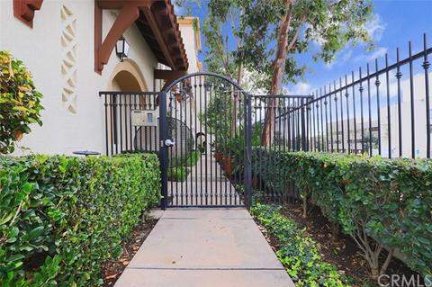 196 N Madison Ave, Pasadena, CA 91101 photo 5
