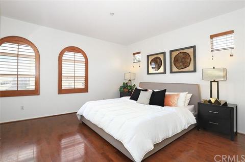 196 N Madison Ave, Pasadena, CA 91101 photo 21