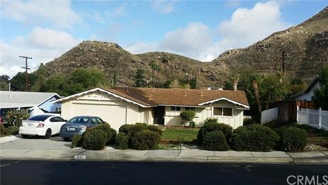 541 Glenhill Dr, Riverside, CA 92507 photo 3