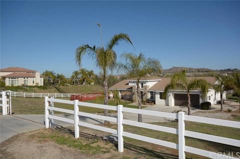 17760 Seven Springs Way, Riverside, CA 92504 photo 37