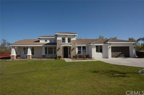 17760 Seven Springs Way, Riverside, CA 92504 photo 1