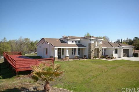17760 Seven Springs Way, Riverside, CA 92504 photo 36