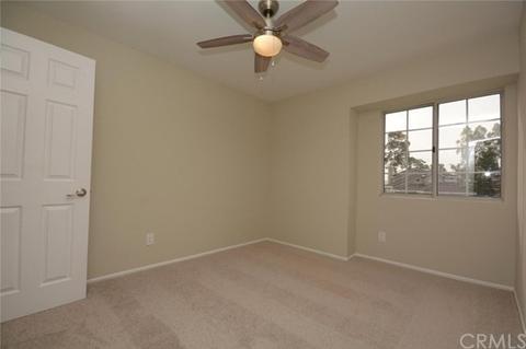 17687 Meadow Mist Ct, Riverside, CA 92503 photo 18