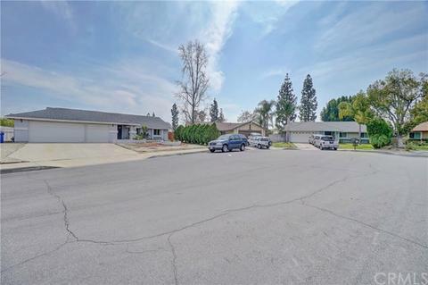 1273 W Vodden St, Bloomington, CA 92316 photo 2