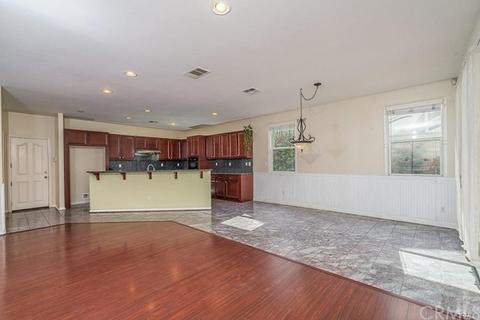 2472 Picasso Cir, Corona, CA 92882 photo 8