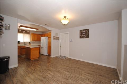 12511 Sholic Rd, Apple Valley, CA 92308 photo 11