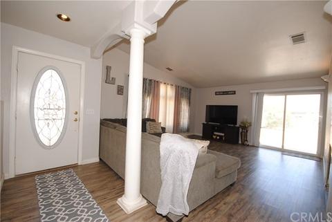 12511 Sholic Rd, Apple Valley, CA 92308 photo 6