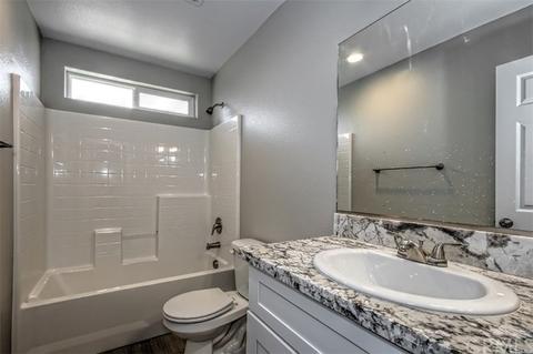11330 Hickory St, Hesperia, CA 92345 photo 20