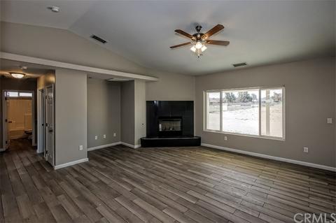 11330 Hickory St, Hesperia, CA 92345 photo 8