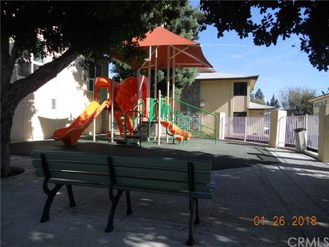 8041 Canby Ave #2, Reseda, CA 91335 photo 2
