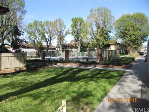 8041 Canby Ave #2, Reseda, CA 91335 photo 3