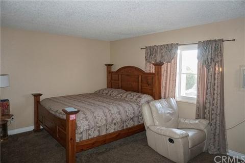 18266 Preston St, Hesperia, CA 92345 photo 9
