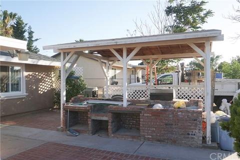 18266 Preston St, Hesperia, CA 92345 photo 32