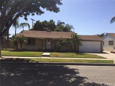 13941 Brightwell Ave, Paramount, CA 90723 photo 2