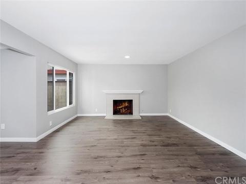 869 E Gladwick St, Carson, CA 90746 photo 2