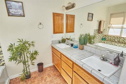 7359 Montrose Ave, Hesperia, CA 92345 photo 13