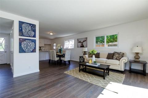 525 Kelley Ave, Camarillo, CA 93010 photo 4