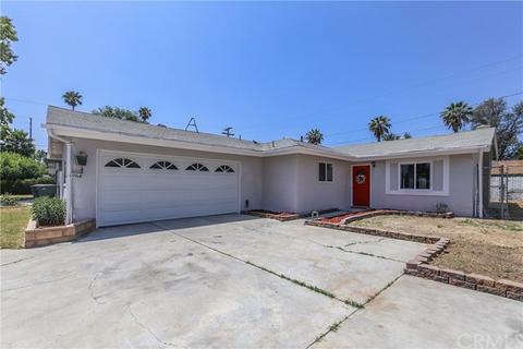 4354 Santee Pl, Riverside, CA 92504 photo 2