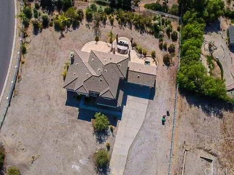 18451 Sunset Knoll Dr, Riverside, CA 92504 photo 3