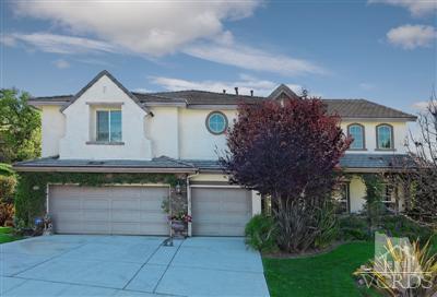 1367 Hidden Ranch Dr, Simi Valley, CA 93063 photo 1