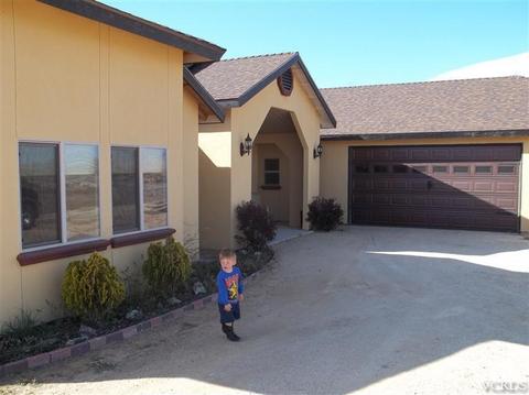 18700 Curinga Way, Tehachapi, CA 93561 photo 1
