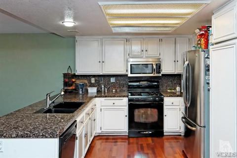 845 Congressional Rd, Simi Valley, CA 93065 photo 1
