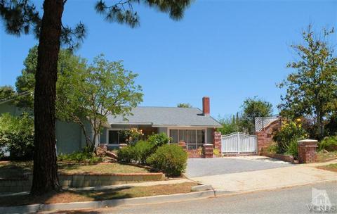 895 Bennett St, Simi Valley, CA 93065 photo 1