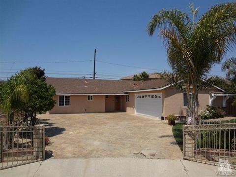 571 Fir Ct, Oxnard, CA 93033 photo 1
