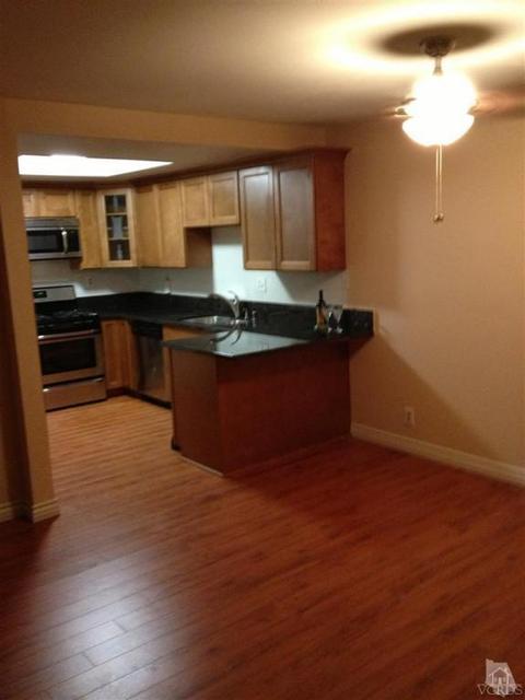 6543 Stoney View Ln #5, Simi Valley, CA 93063 photo 1