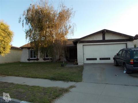 3060 Luff Ct, Oxnard, CA 93035 photo 1