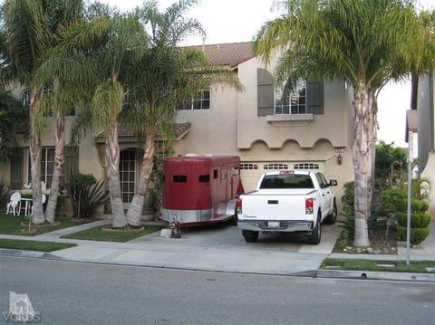 922 Lucero St, Oxnard, CA 93030 photo 1