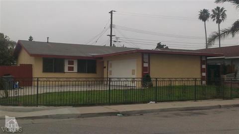 2011 San Luis St, Oxnard, CA 93030 photo 1
