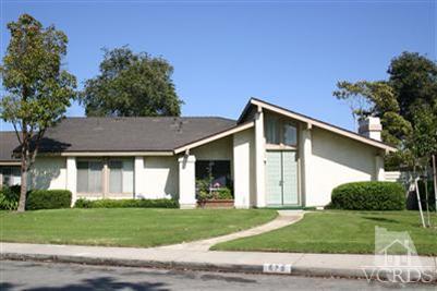 678 Holly Ave, Oxnard, CA 93036 photo 1