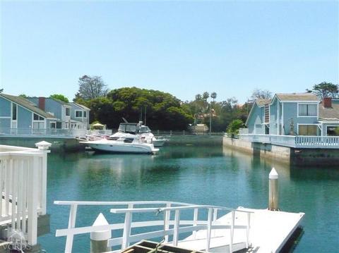 2241 Kingsbridge Ln, Oxnard, CA 93035 photo 1