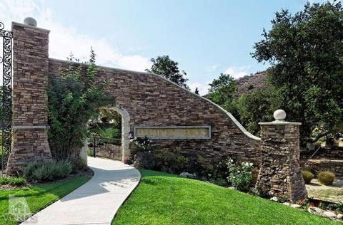 5275 Holly Oak Ct, Simi Valley, CA 93063 photo 1