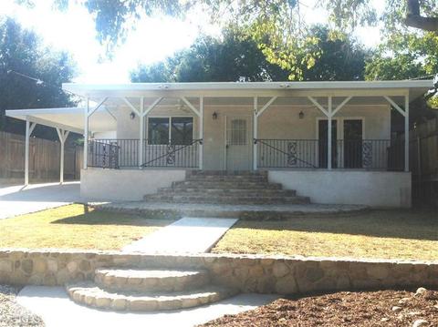 49 Mountain View St, Oak View, CA 93022 photo 1