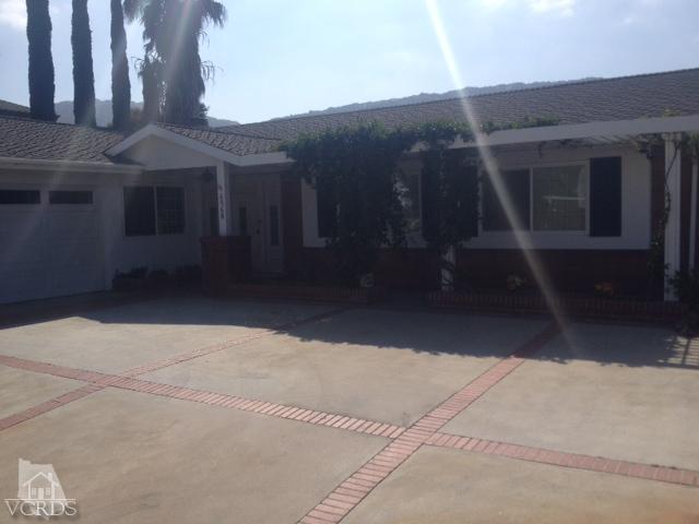 6568 Charing St, Simi Valley, CA 93063 photo 1