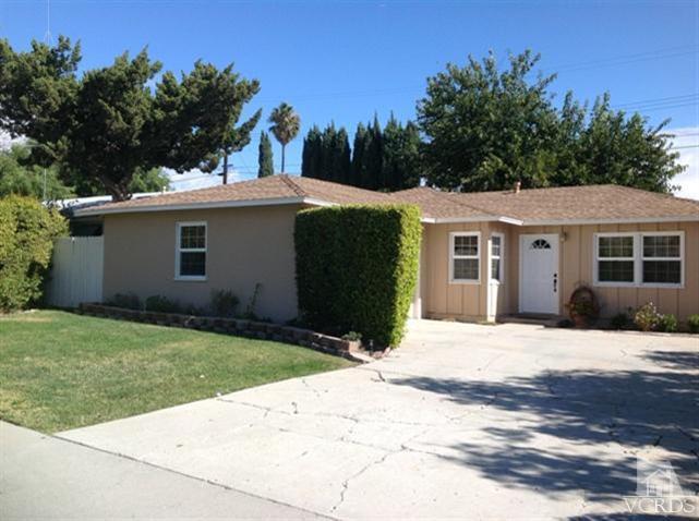 2306 Clover St, Simi Valley, CA 93065 photo 1