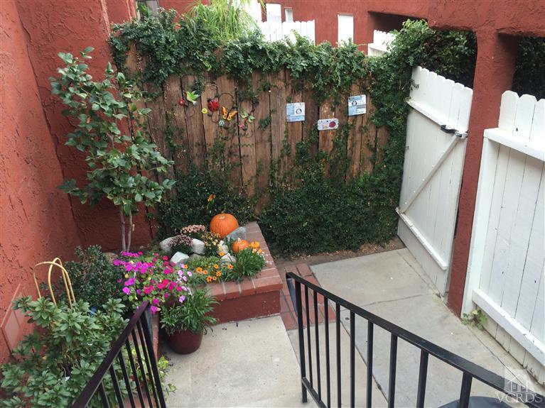 6408 Katherine Rd #B, Simi Valley, CA 93063 photo 1