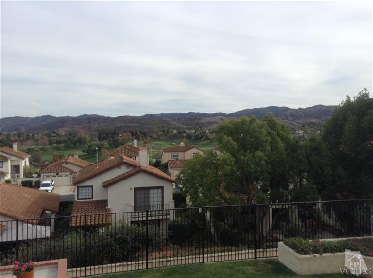 876 Congressional Rd, Simi Valley, CA 93065 photo 1